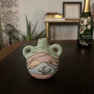 Vintage Southwest wedding vase 1980s pottery